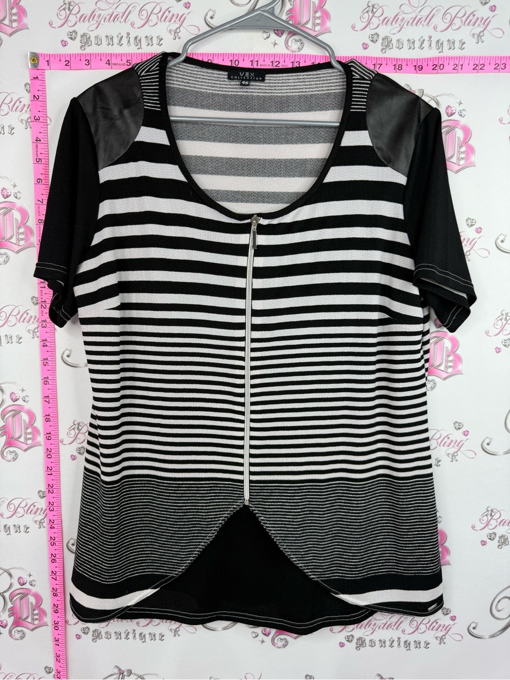 VEX Striped Black & White Short Sleeve Zip-Front Top
